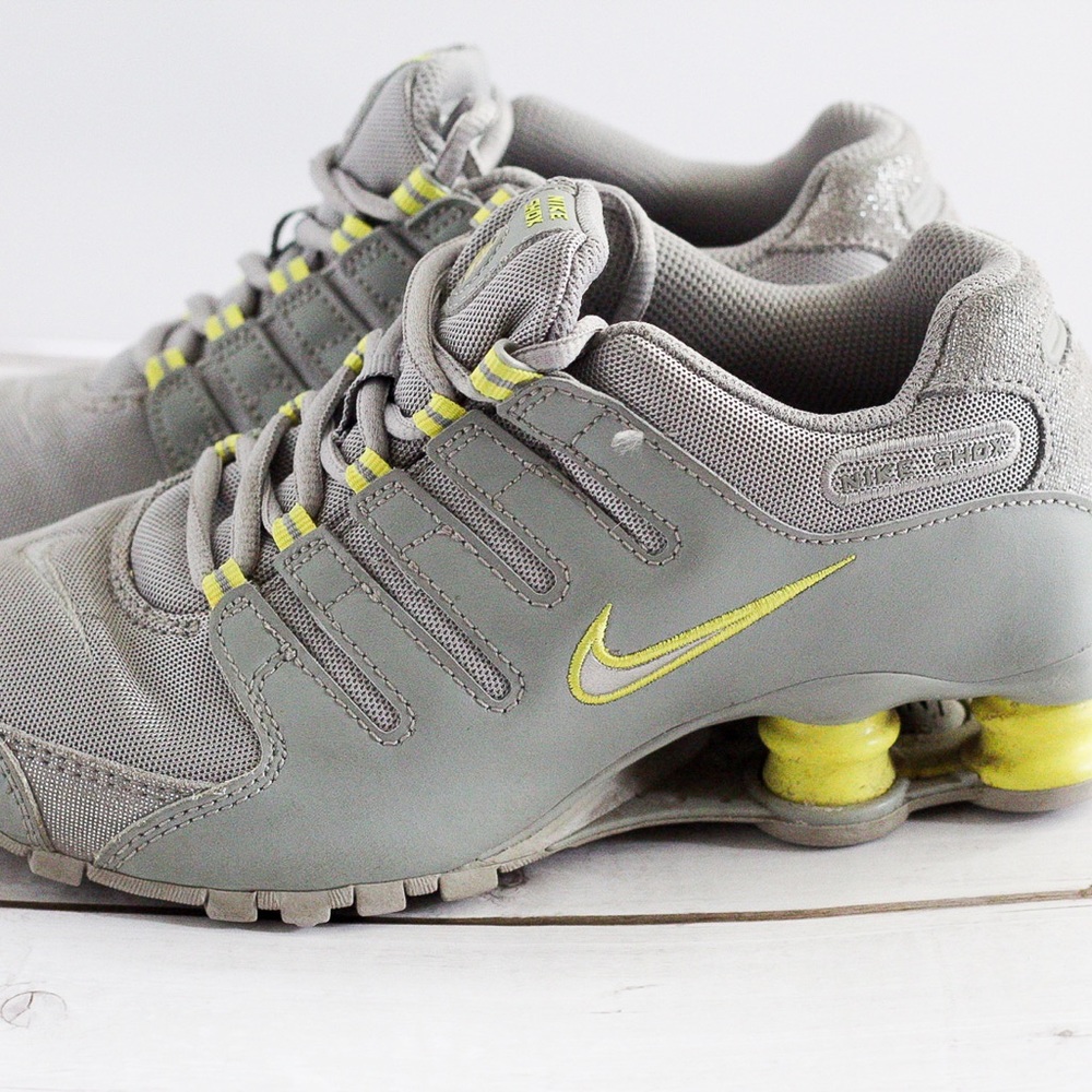 Women’s Nike Shox